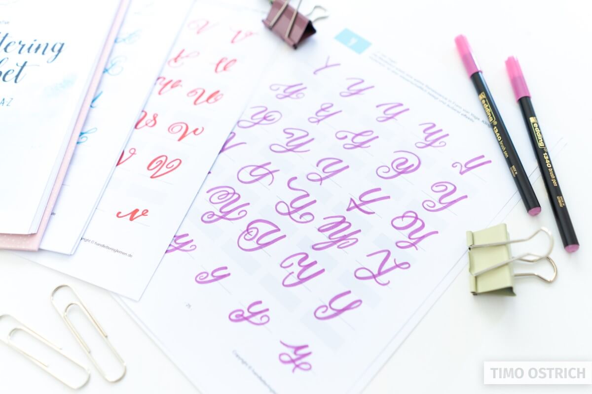 Hand lettering alphabet