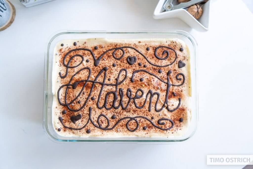 Tiramisu lettering